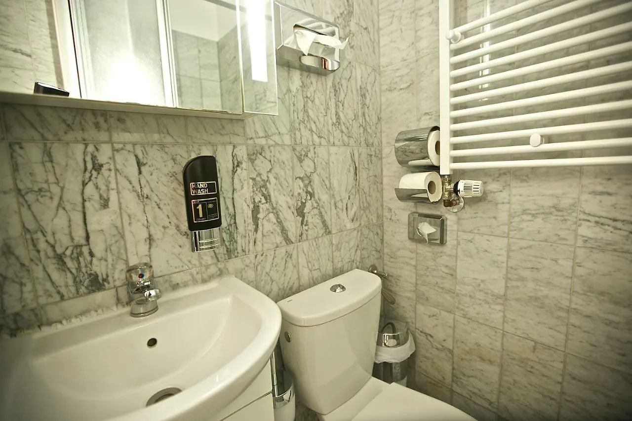 ברלין Aparthotel Christie 3*,